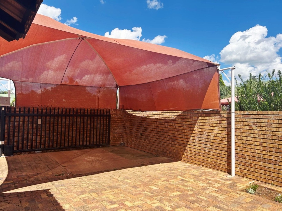 2 Bedroom Property for Sale in Stilfontein Ext 4 North West